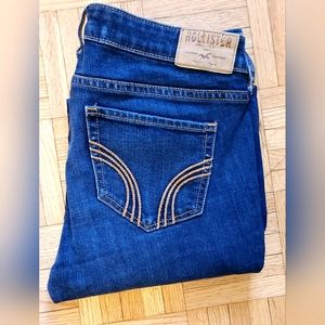 Hollister low-rise dark blue denim straight jeans